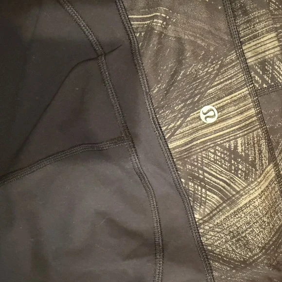 lululemon women’s leggings 23 inch fresh mesh run crop black & Green - Picture 6 of 9